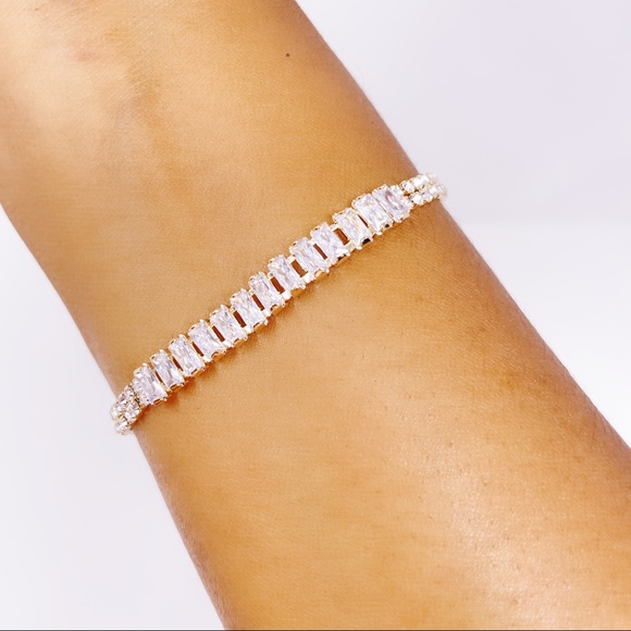 18K Gold Filled Bracelet - Picture 5 of 8